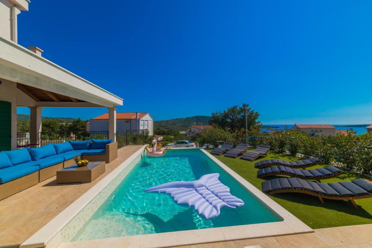 Villa Eni พรีมอชเตน ภายนอก รูปภาพ