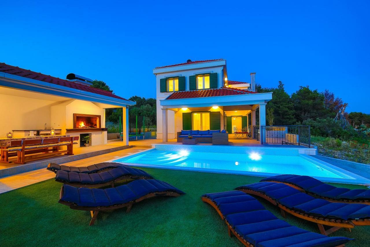 Villa Eni พรีมอชเตน ภายนอก รูปภาพ