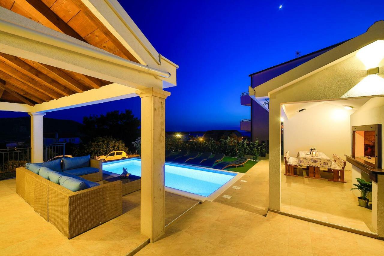 Villa Eni พรีมอชเตน ภายนอก รูปภาพ